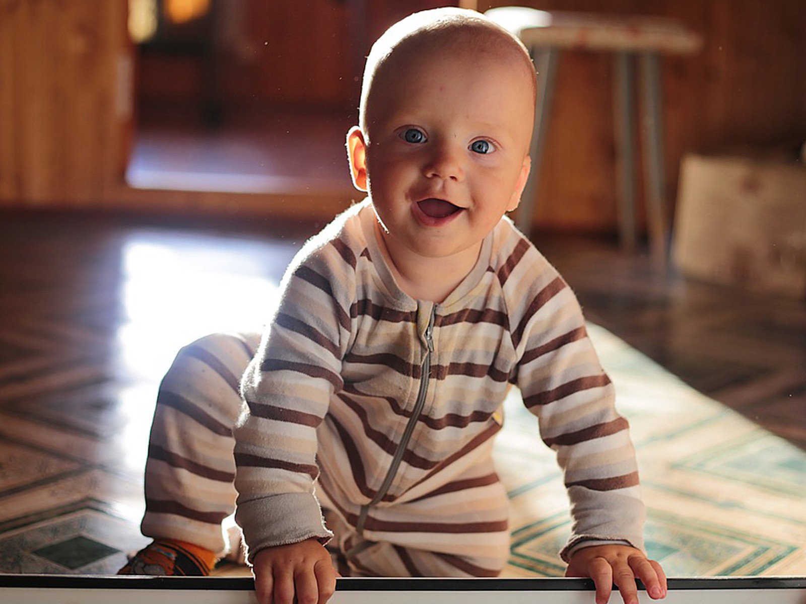 Teething in Babies: Symptoms and Remedies