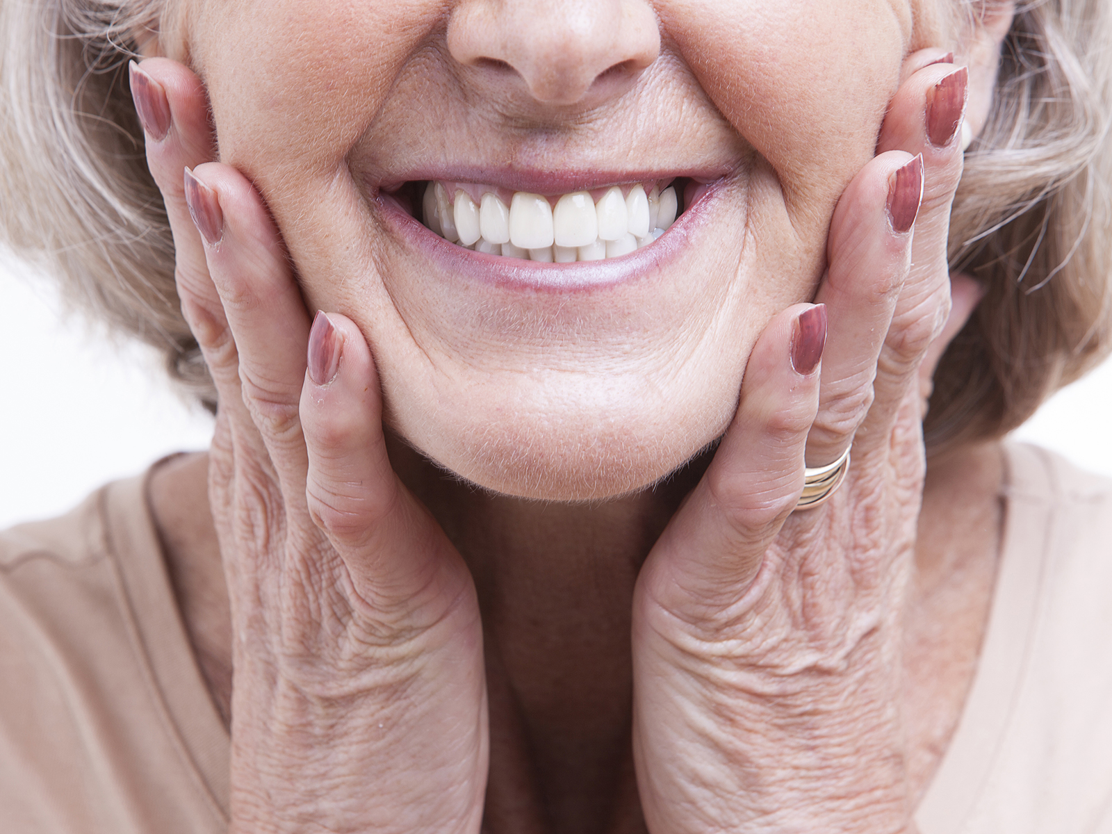 What happens if you don’t take your dentures out at night?